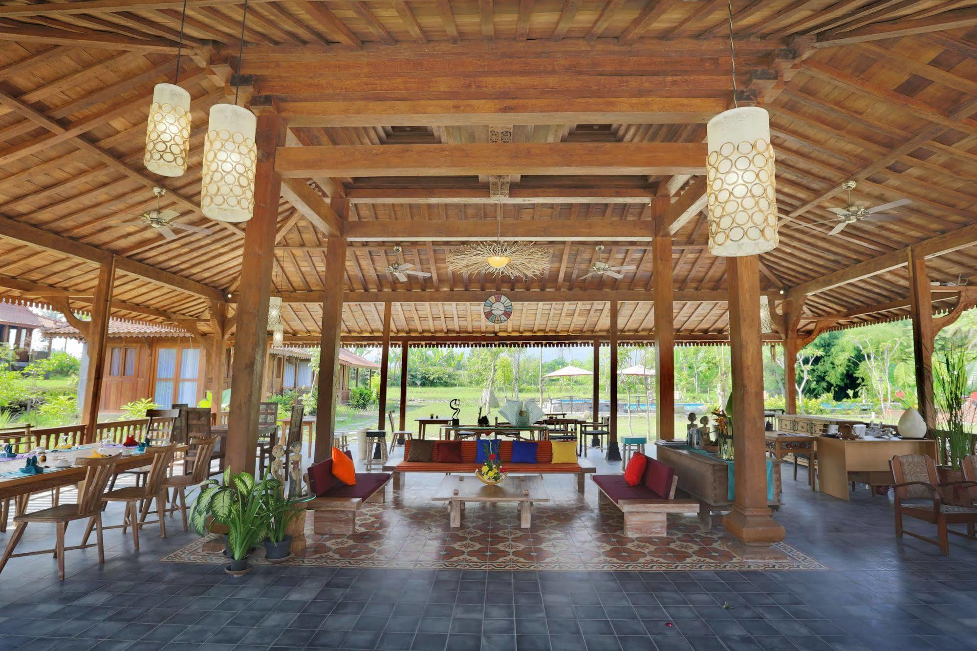Amata Borobudur Resort Magelang Exterior foto
